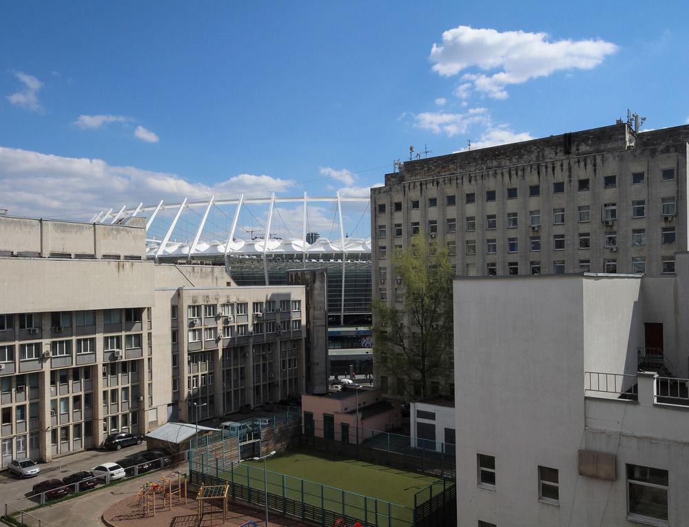 Hostel Kreschatik Kiev Exterior photo