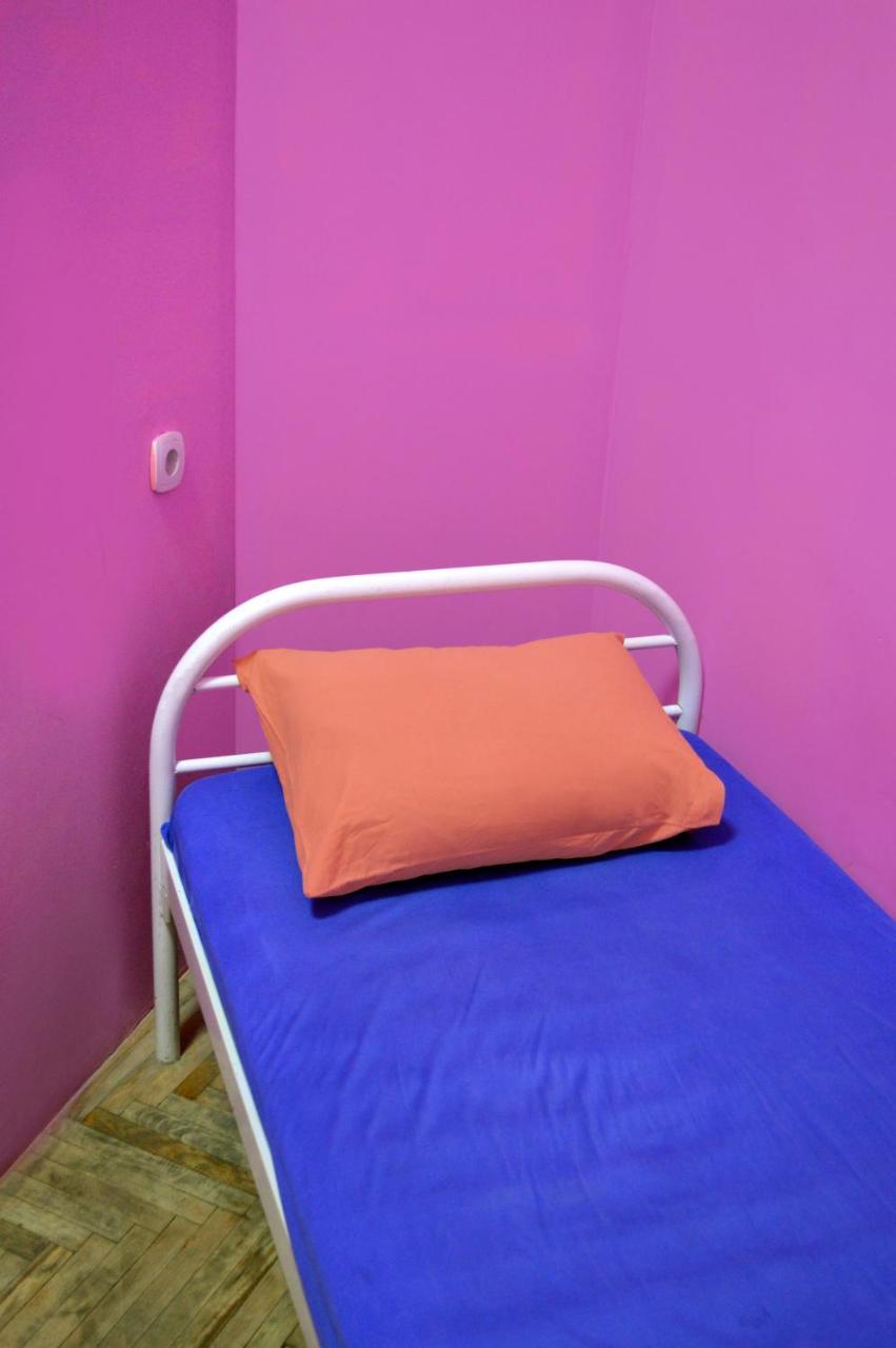 Hostel Kreschatik Kiev Exterior photo